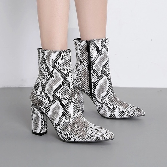 chinese laundry snakeskin booties